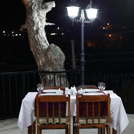 Apollon Патара