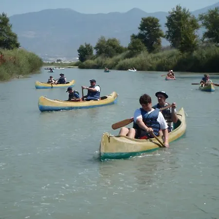 Apollon ホテル 2*