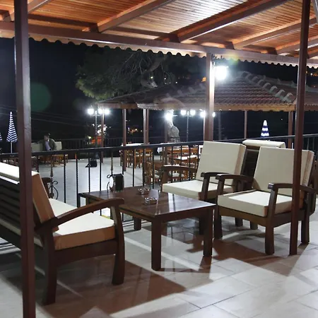 Apollon Патара