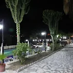 Apollon Hotel