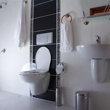 Apollon Hotell